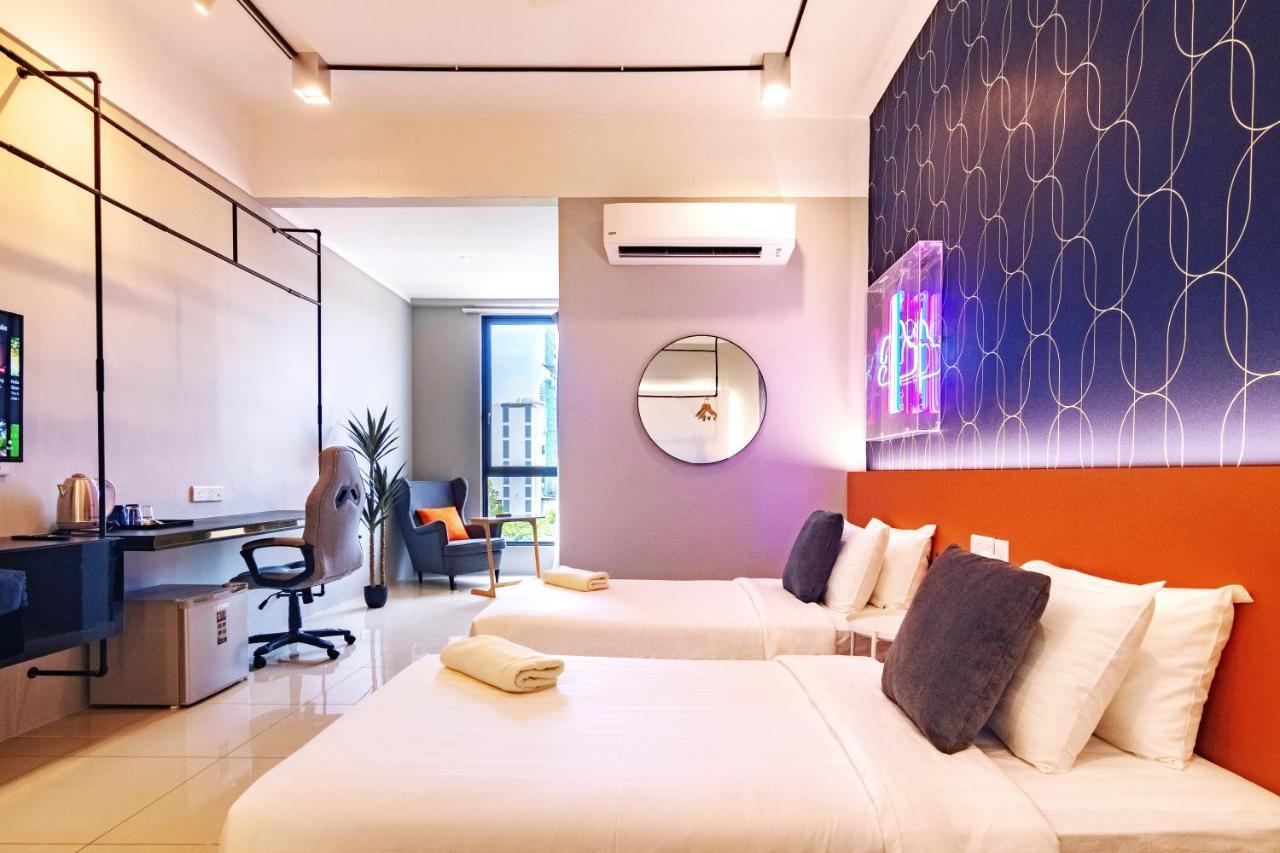 Scott Signature Suites By Alv Джордж Таун Екстериор снимка