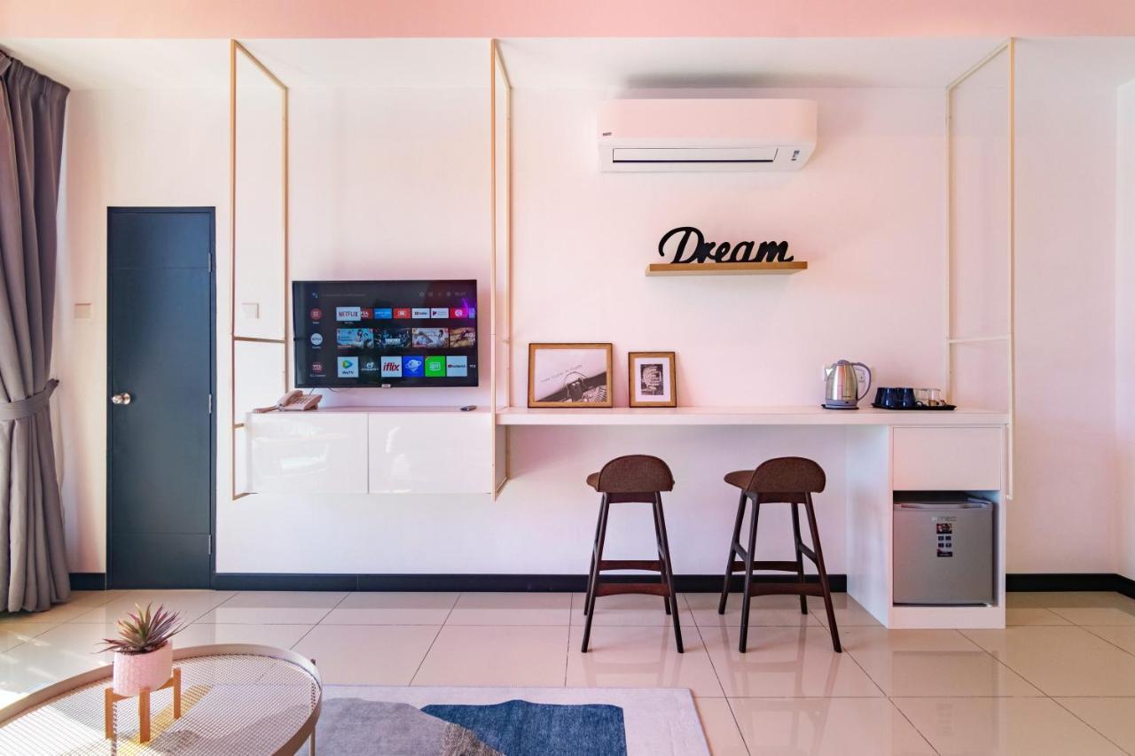 Scott Signature Suites By Alv Джордж Таун Екстериор снимка